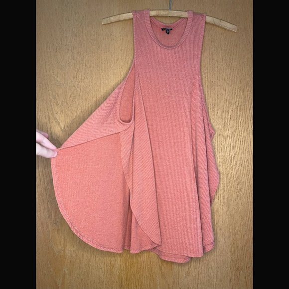 Charlotte russe Pink Sport Tank with Slit Sides Size L - Picture 3 of 6